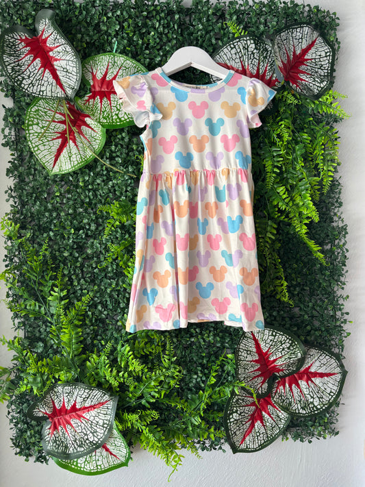 Magic Mouse Twirl Dress: 4 years old