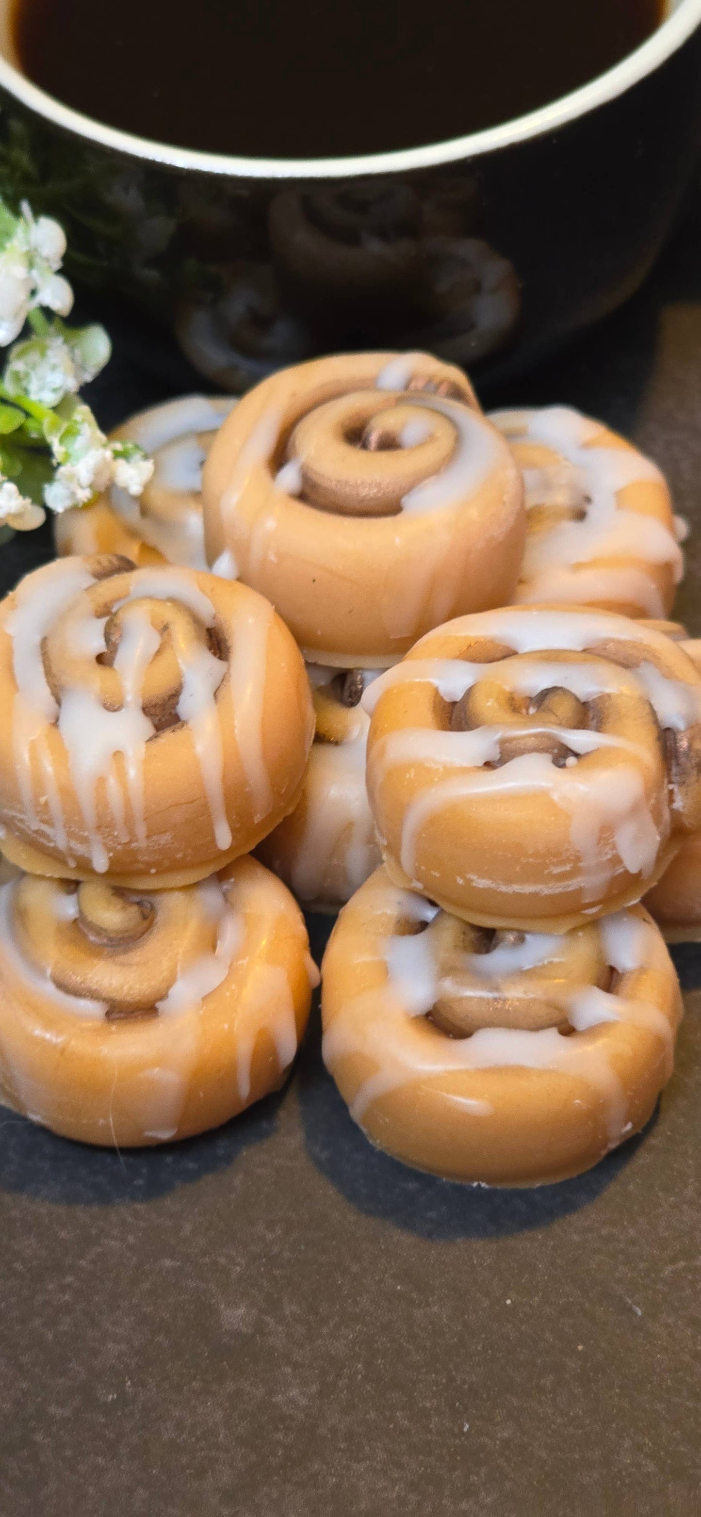 Cinnamon Roll Wax Melt: 1.5oz