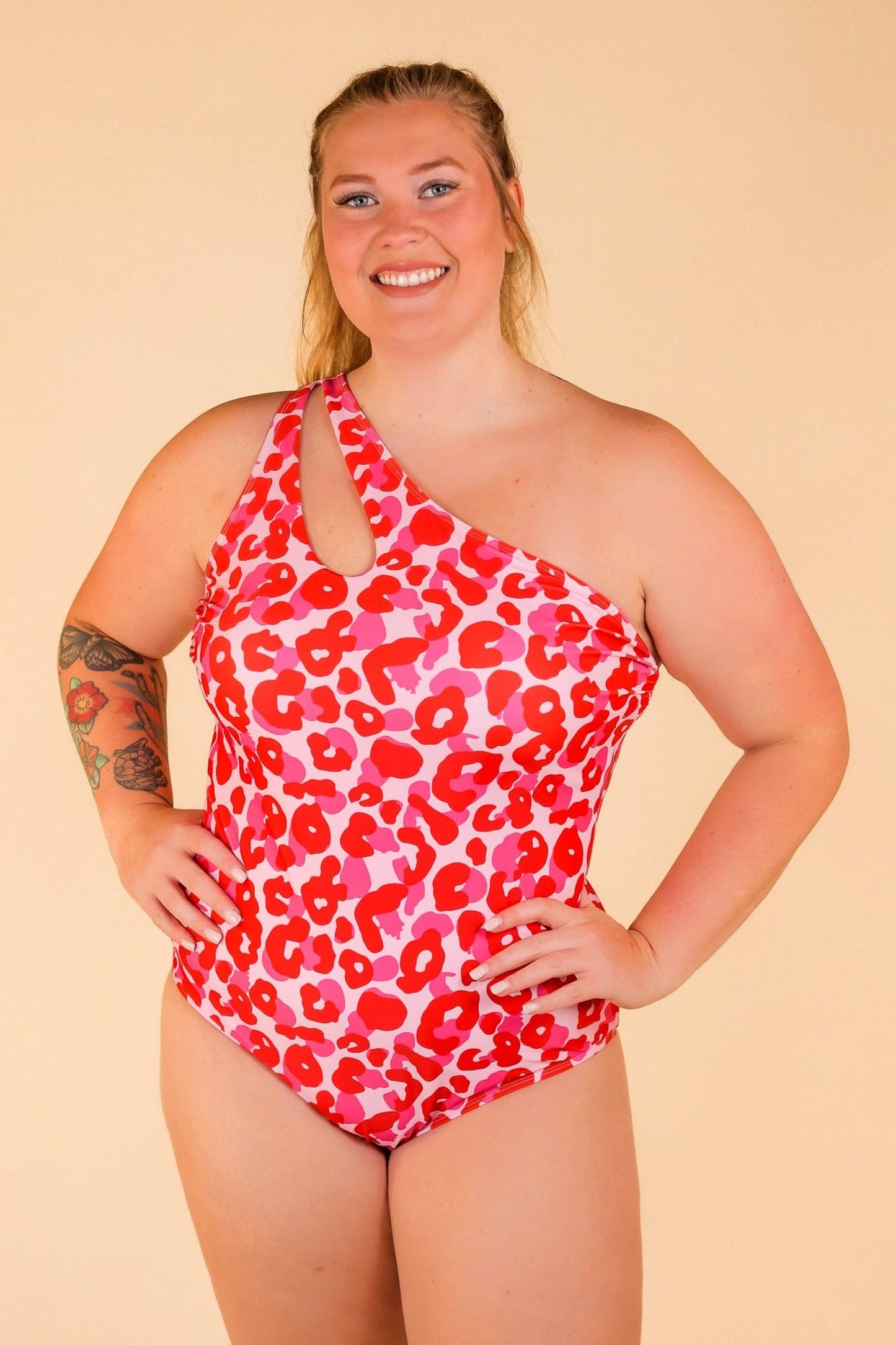 The Victoria Pink and Red Leopard One Piece: Multi / Small