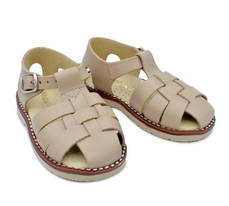 Closed Roman children's sandal