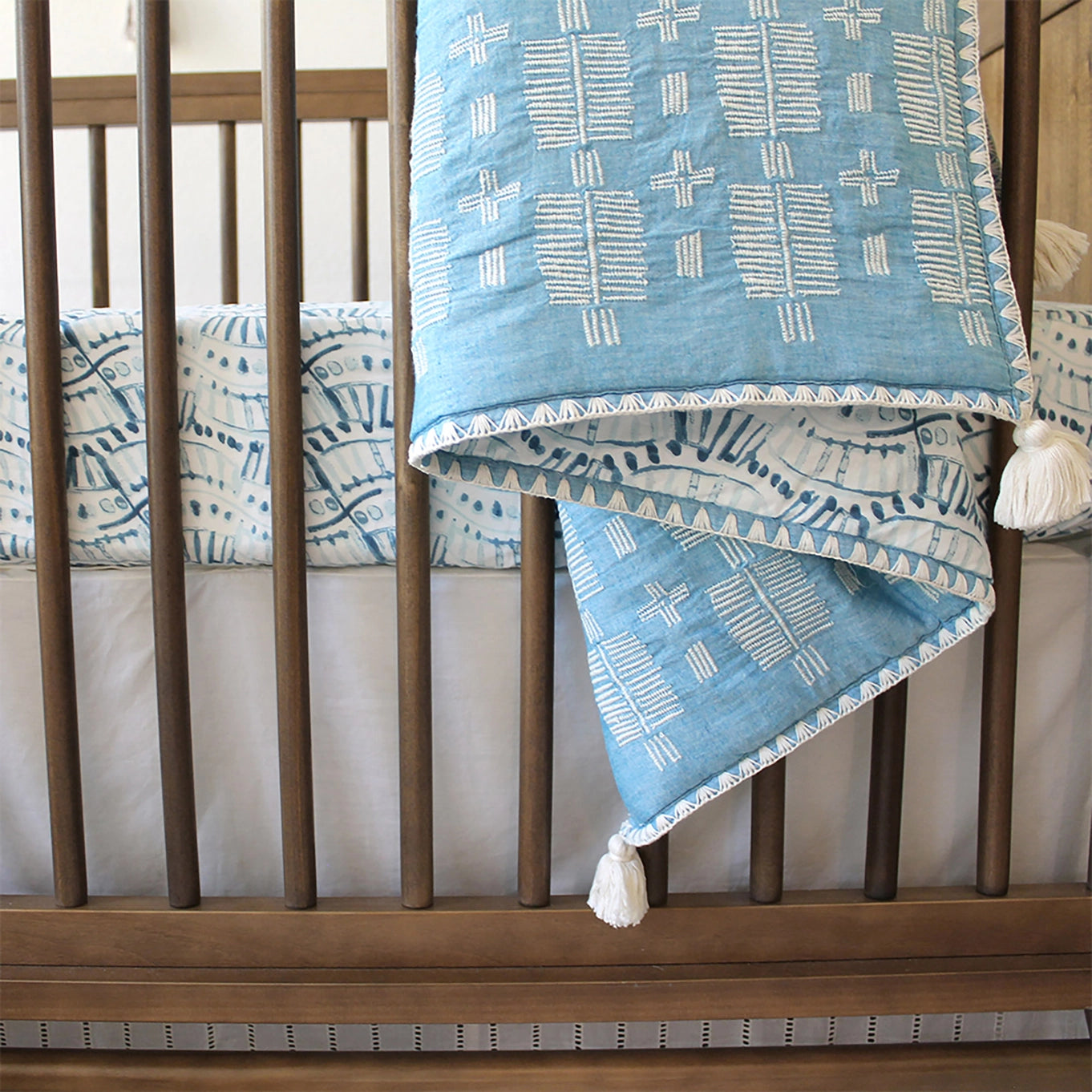 Caspian Crib Sheet (Indigo)