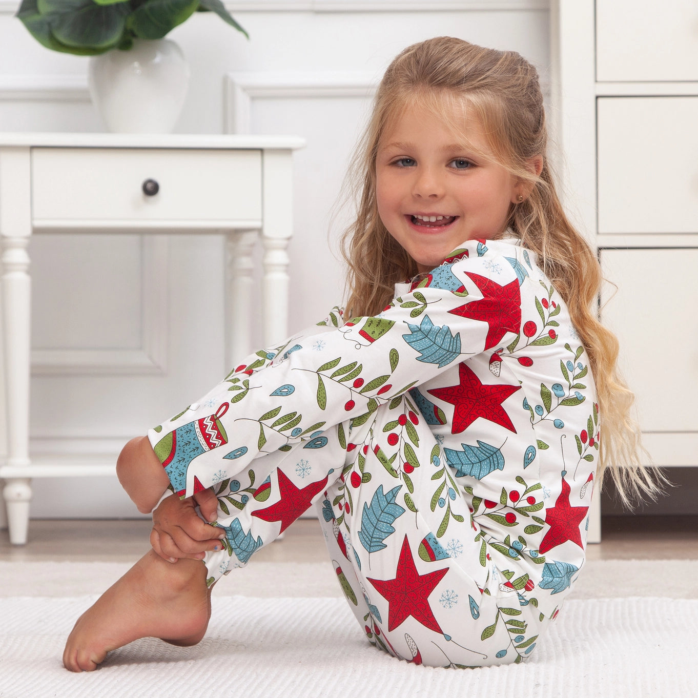 Girl's Christmas Stars Bamboo Pajama Set