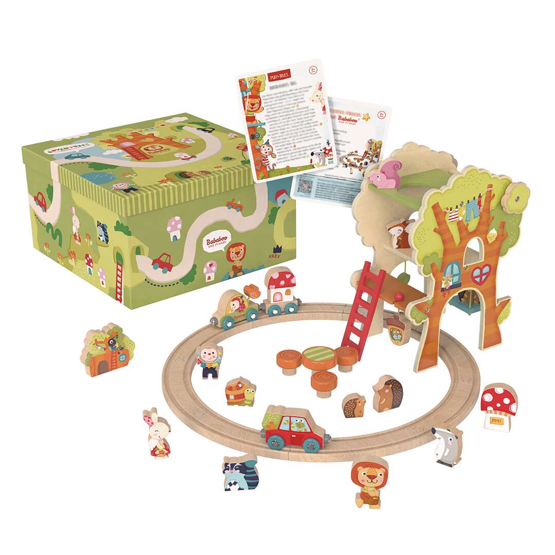 Tree House Play World with Wooden Train Tracks