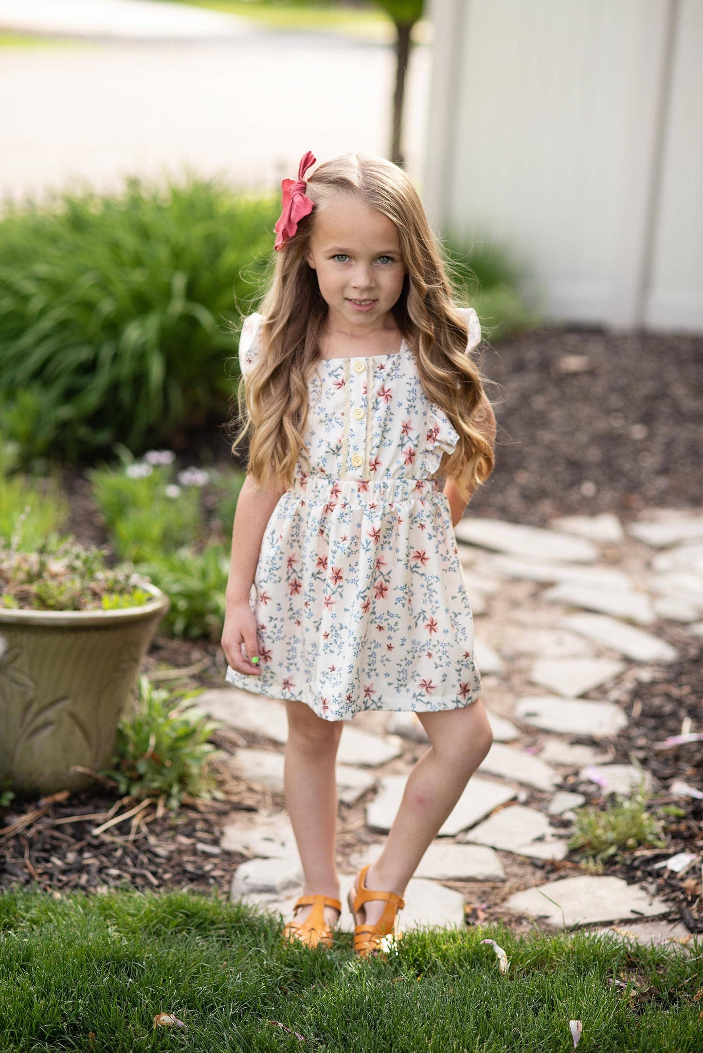 Kids Dainty Floral Print Button Pinafore Dress